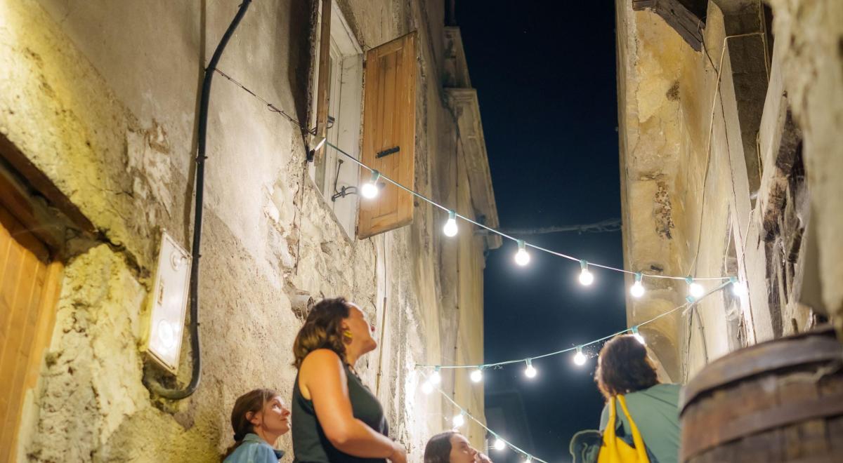 Visite nocturne guidée et contée : Paroles de guillestrins_Guillestre - Guillestre nocturne