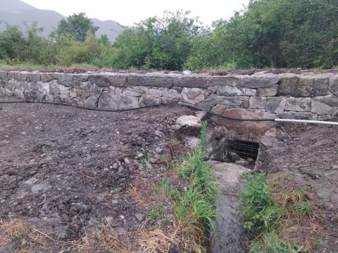 Après travaux (passage d’un canal d’irrigation)